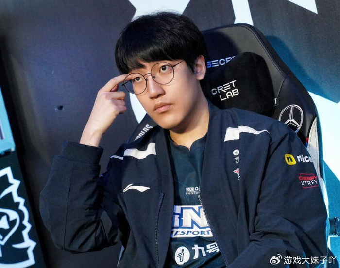 Scout每场比赛都会看引热议的简单介绍|PP电玩